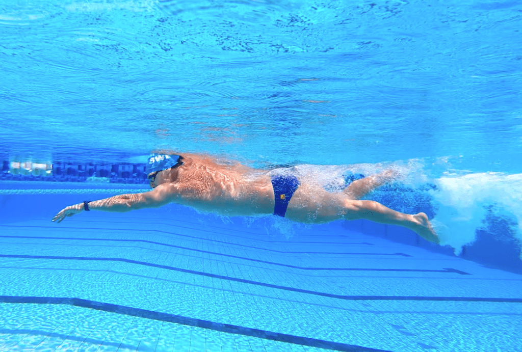 Cómo Katie Ledecky nada tan rápido sin cansarse Cómo Katie Ledecky nada tan rápido sin cansarse